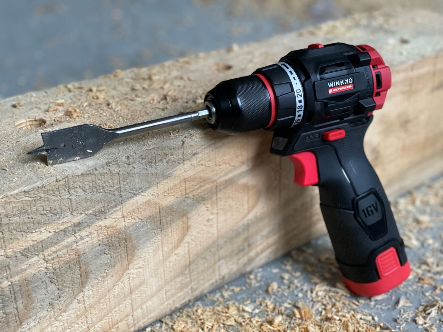 Te Keri Tere!!! 16V Brushless Drill Drilling With 22mm Spade Bit !